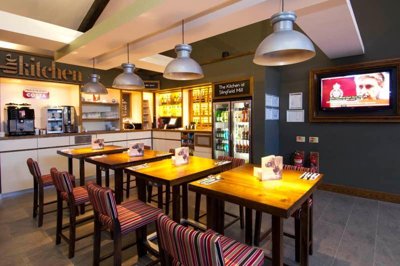 Premier Inn Kidderminster Bagian luar foto